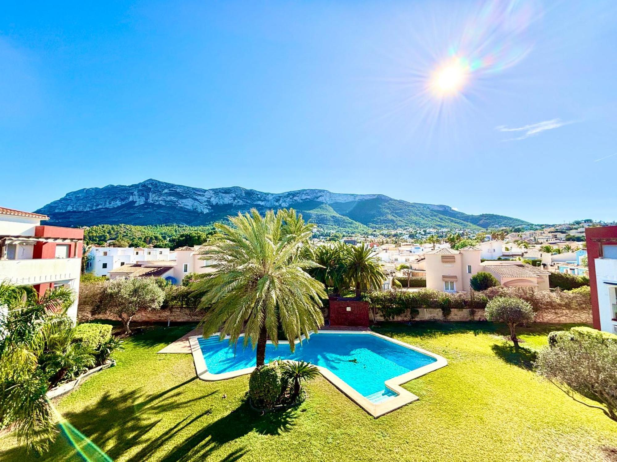 Hoteltype Penthouse 2 Beds, Parking, Wifi & Pool Stunning Views Apartament Denia