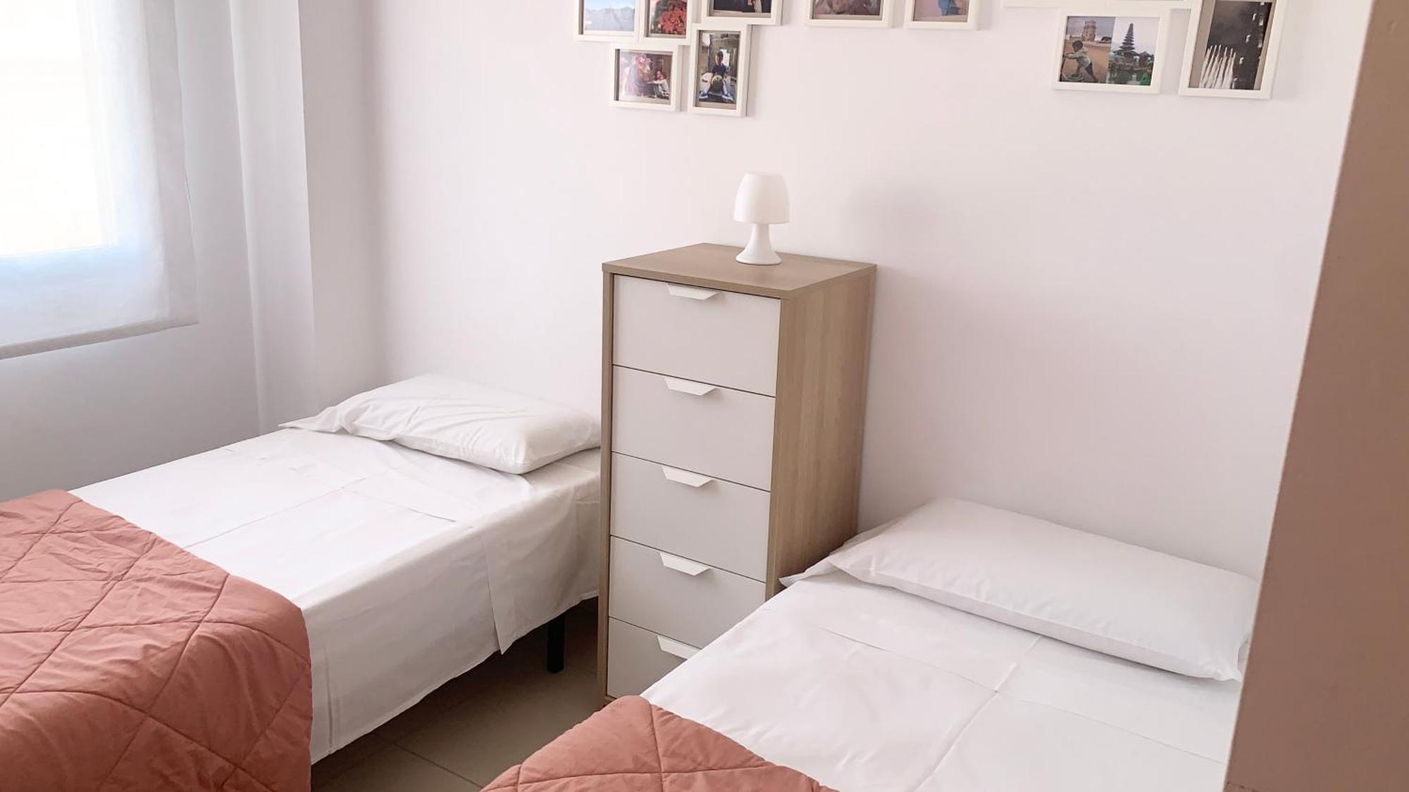 Hoteltype Penthouse 2 Beds, Parking, Wifi & Pool Stunning Views Denia
