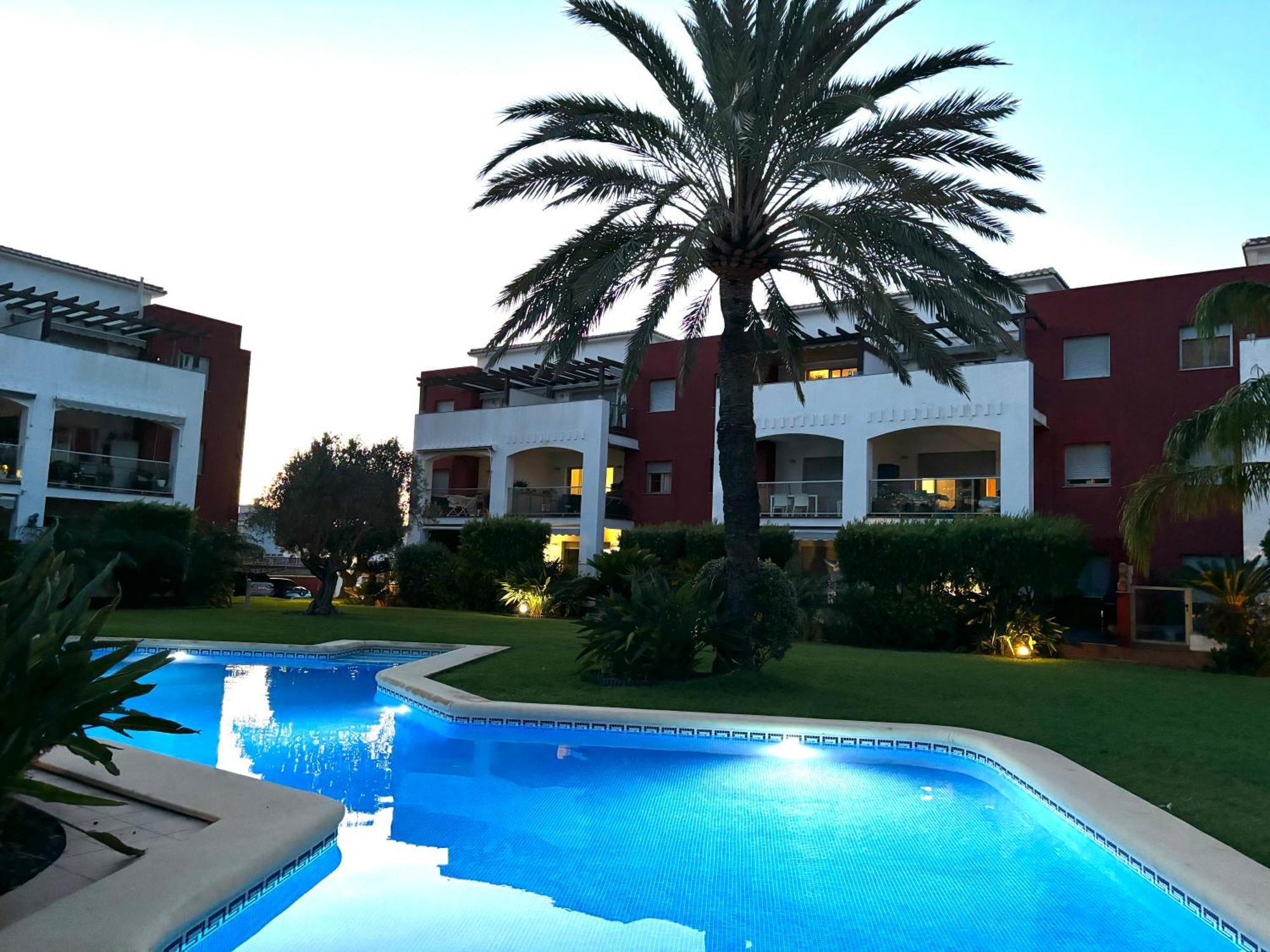 Apartament Hoteltype Penthouse 2 Beds, Parking, Wifi & Pool Stunning Views